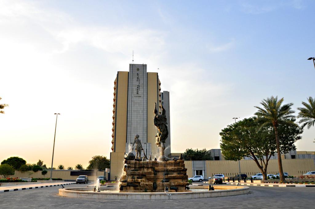 Royal Tulip Alrasheed Hotel Baghdād Exterior foto