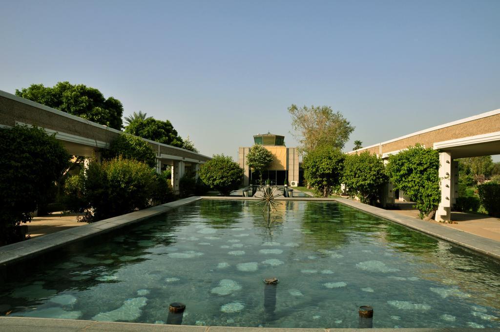 Royal Tulip Alrasheed Hotel Baghdād Exterior foto